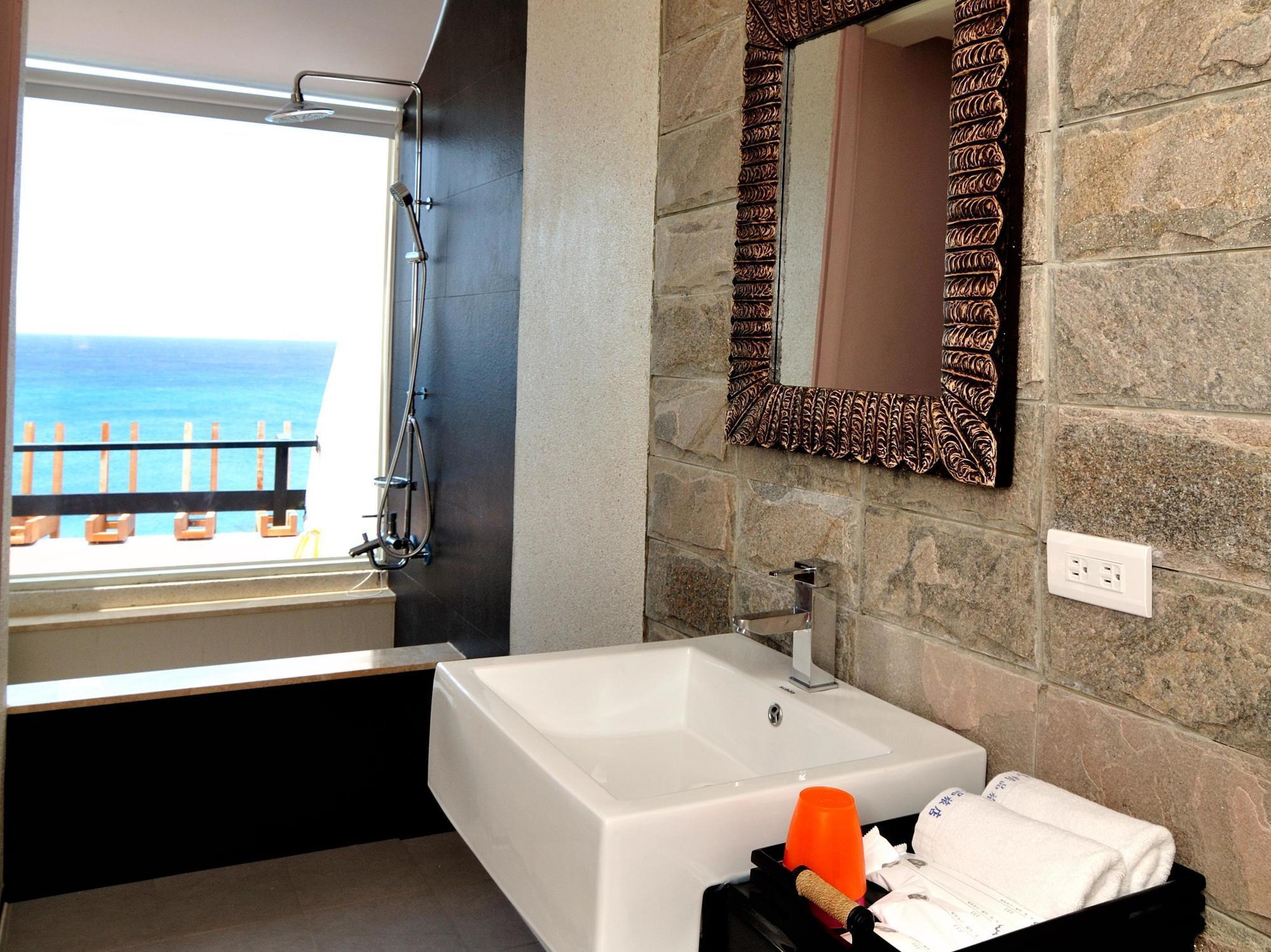 海南島 Bed & Breakfast Cape Eluanbi Bagian luar foto